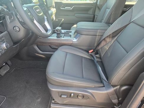 New 2026 GMC Sierra 1500 SLT w/ SLT Premium Plus Package AWD/4WD image 9