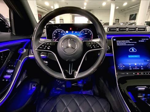Certified 2023 Mercedes-Benz S 580 4MATIC Sedan image 5