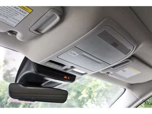 Used 2025 MAZDA CX-50 AWD 2.5 Turbo w/ Weather Package image 24