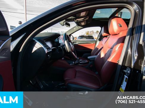 Used 2023 BMW X4 xDrive30i w/ M Sport Package image 7