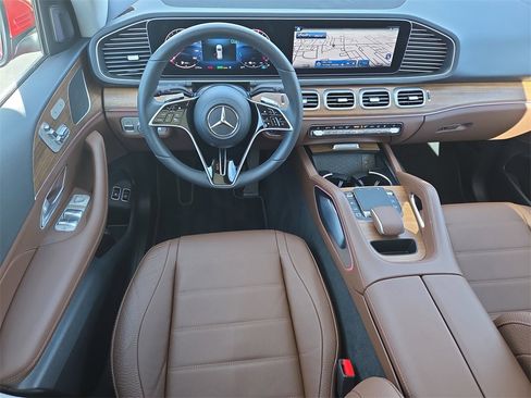 Certified 2025 Mercedes-Benz GLE 450e 4MATIC image 13