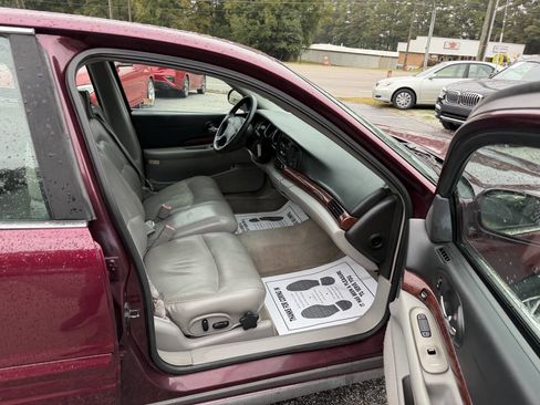 Used 2004 Buick Le Sabre Limited image 21