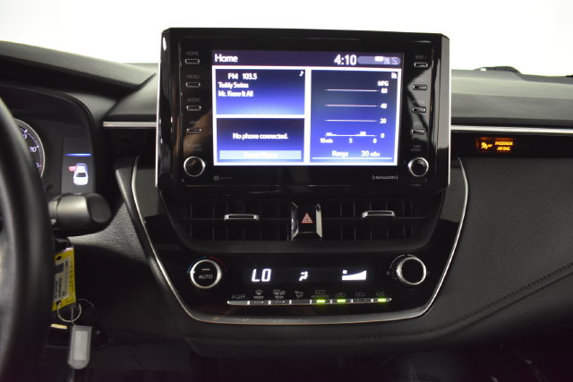 Used 2021 Toyota Corolla SE FWD image 16