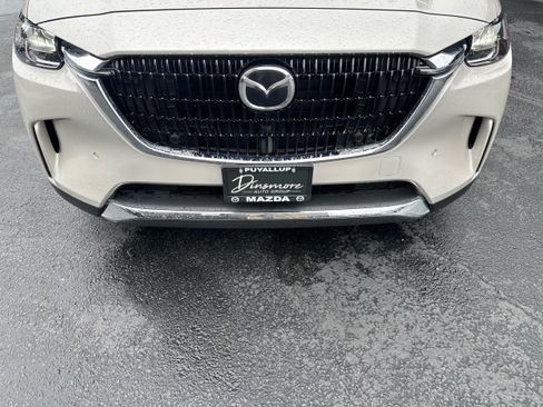 Certified 2024 MAZDA CX-90 Plug-In Hybrid w/ Premium Pkg AWD/4WD image 23