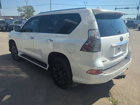 Used 2021 Lexus GX 460 Premium w/ Premium Package AWD/4WD image 4