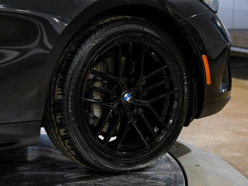 Used 2025 BMW 530i RWD image 61