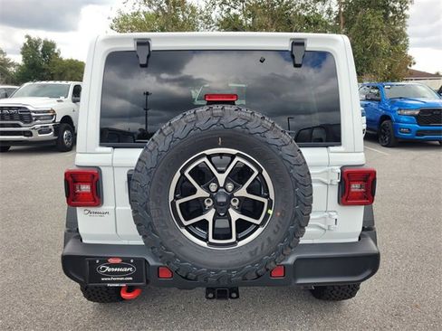 New 2026 Jeep Wrangler Unlimited Rubicon image 13