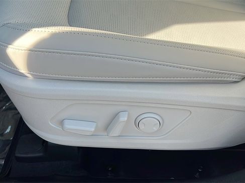 New 2026 Kia Sorento EX image 13