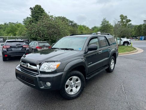 Used 2009 Toyota 4Runner Sport AWD/4WD image 3