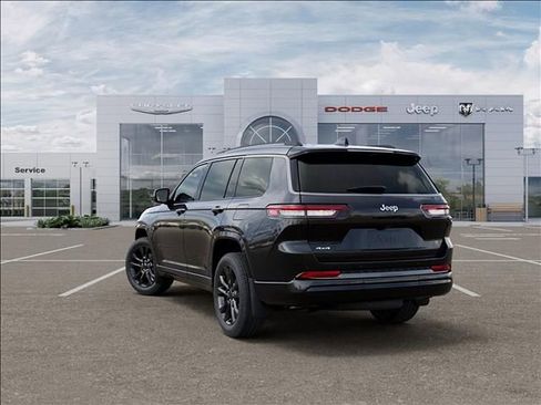 New 2026 Jeep Grand Cherokee L Limited AWD/4WD image 3