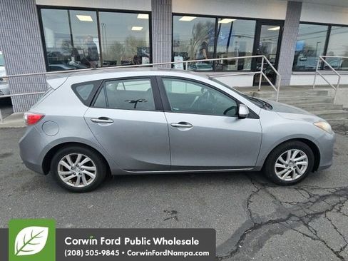 Used 2012 MAZDA MAZDA3 i Grand Touring image 8