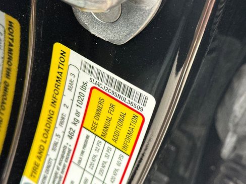 Used 2022 Lincoln Corsair Reserve w/ Equipment Group 201A image 35