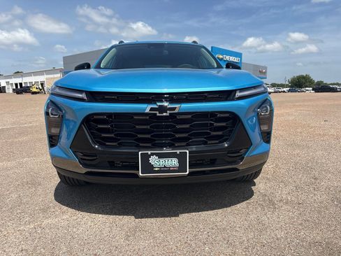 New 2026 Chevrolet Trax ACTIV w/ Driver Confidence Package FWD image 9