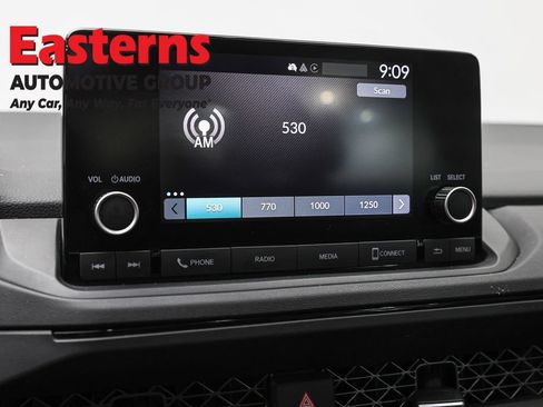 Used 2023 Honda Accord EX image 18