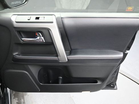 Used 2019 Toyota 4Runner Limited image 37