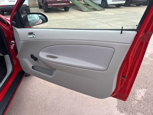 Used 2010 Chevrolet Cobalt LS w/ Protection Package image 21