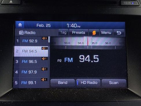 Used 2017 Hyundai Santa Fe Sport image 25