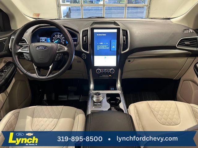 Used 2024 Ford Edge Titanium AWD/4WD image 9