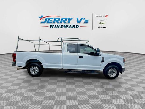 Used 2022 Ford F250 XL w/ Power Equipment Group RWD image 9