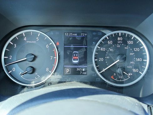 New 2025 Nissan Sentra S image 9