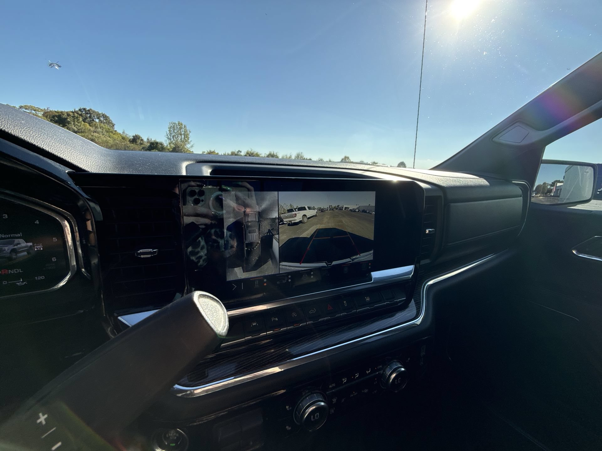 Certified 2024 GMC Sierra 1500 SLE w/ Preferred Package AWD/4WD image 21
