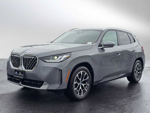 Used 2025 BMW X3 xDrive30i w/ Premium Package AWD/4WD image 8