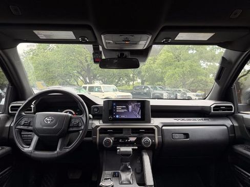 Used 2024 Toyota Tacoma SR AWD/4WD image 18