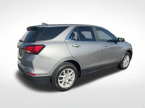 Used 2024 Chevrolet Equinox LT FWD image 10