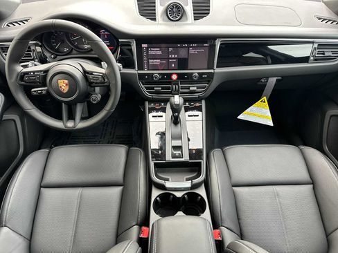 New 2026 Porsche Macan Turbo image 6