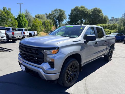 Used 2023 Chevrolet Silverado 1500 Custom w/ LPO, Dark Essentials Package AWD/4WD image 2