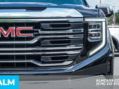 Used 2025 GMC Sierra 1500 SLT RWD image 11