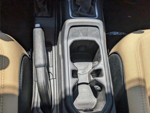 Used 2020 Jeep Gladiator Sport w/ Quick Order Package 24S image 23