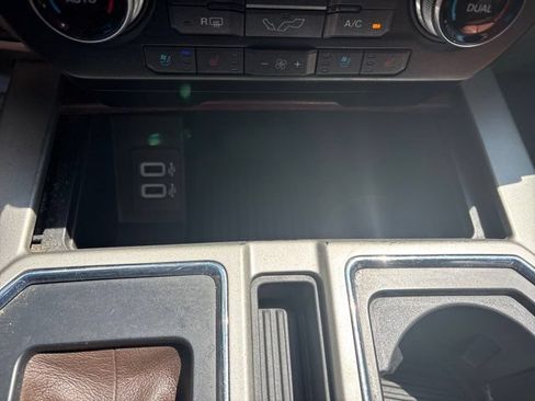 Used 2018 Ford F150 King Ranch w/ Equipment Group 601A Luxury AWD/4WD image 38