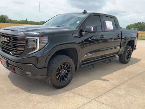 Used 2023 GMC Sierra 1500 AT4X AWD/4WD image 5