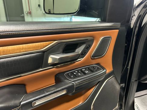 Used 2019 RAM 1500 Laramie Longhorn AWD/4WD image 14