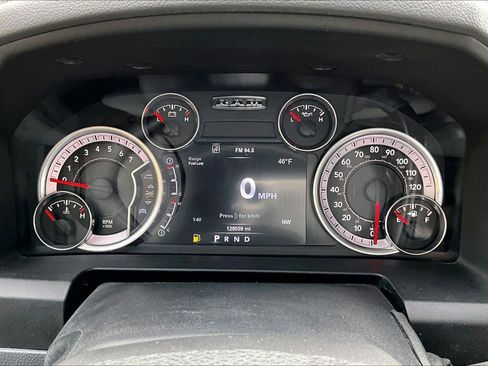 Used 2015 RAM 2500 Big Horn image 21