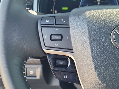 Used 2026 Toyota Camry SE w/ Convenience Package FWD image 14