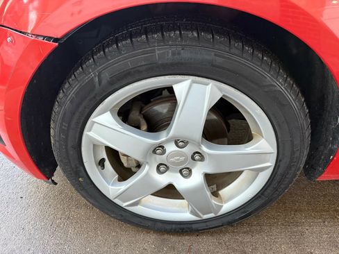 Used 2013 Chevrolet Sonic LTZ image 9