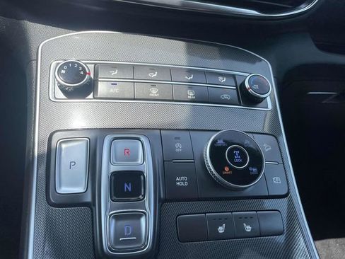 Certified 2022 Hyundai Santa Fe SEL image 25