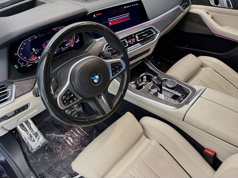 Used 2019 BMW X5 xDrive40i w/ M Sport Package AWD/4WD image 7