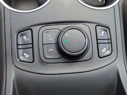 Used 2020 GMC Terrain SLT FWD image 16