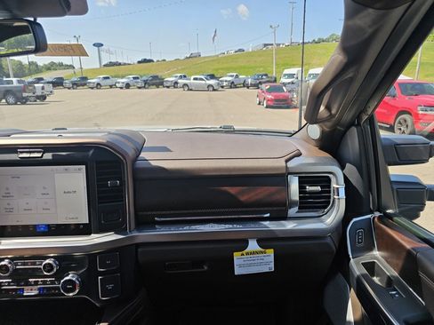 New 2025 Ford F250 King Ranch w/ Chrome Package image 43