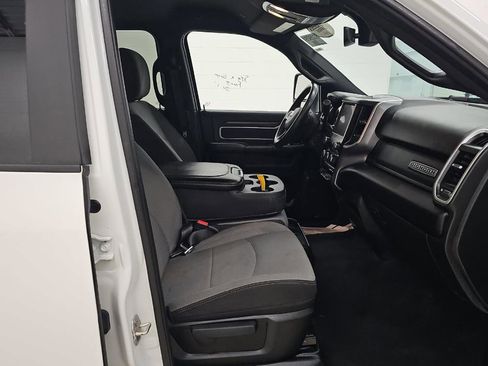 Used 2024 RAM 3500 Big Horn image 11