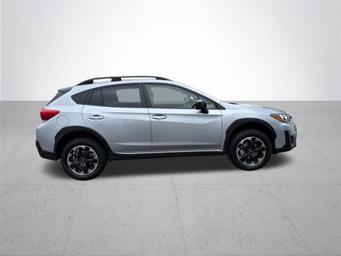 Used 2023 Subaru Crosstrek 2.0i image 5