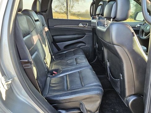 Used 2016 Jeep Grand Cherokee Limited w/ Luxury Group II RWD image 14