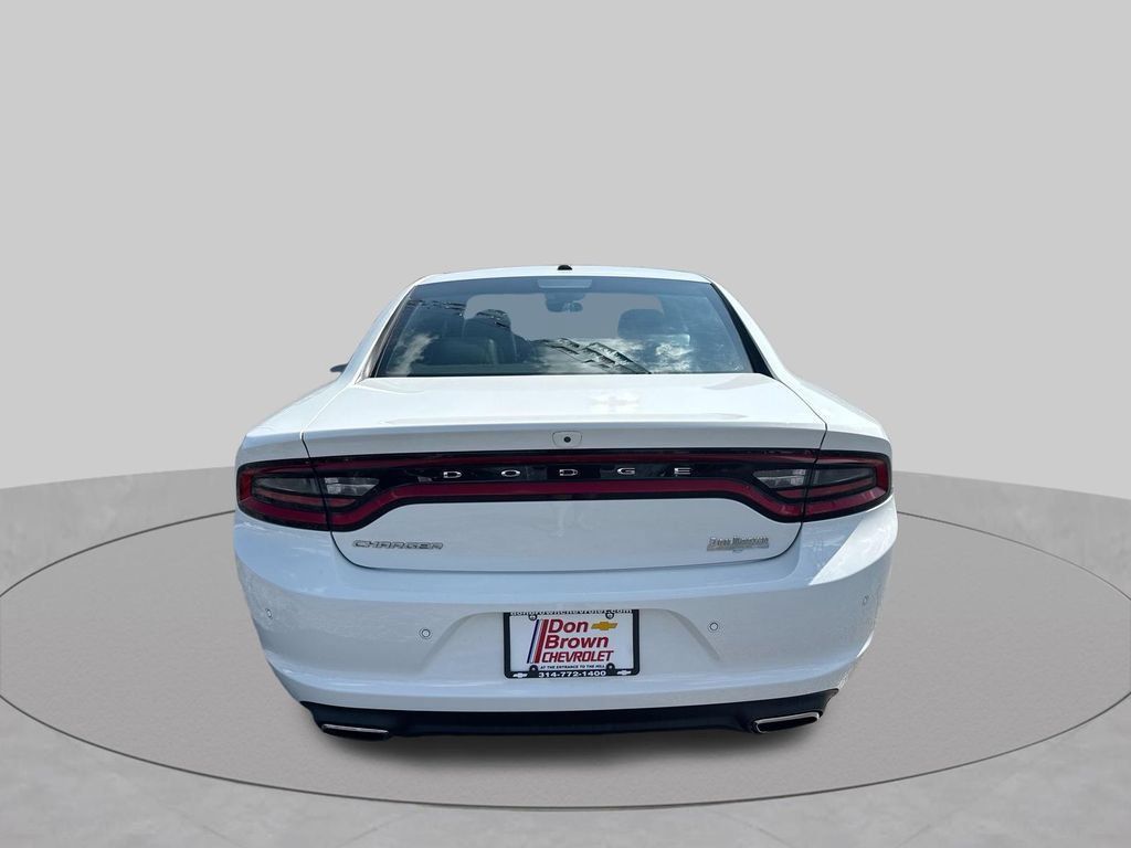 Used 2021 Dodge Charger SXT w/ Leather Interior Group RWD image 28