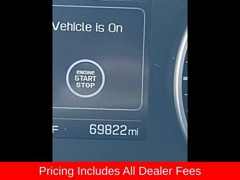 Used 2017 Hyundai Elantra Limited FWD image 9