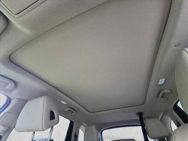 Used 2025 Acura MDX FWD image 16