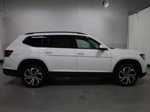 Used 2021 Volkswagen Atlas SEL Premium image 10