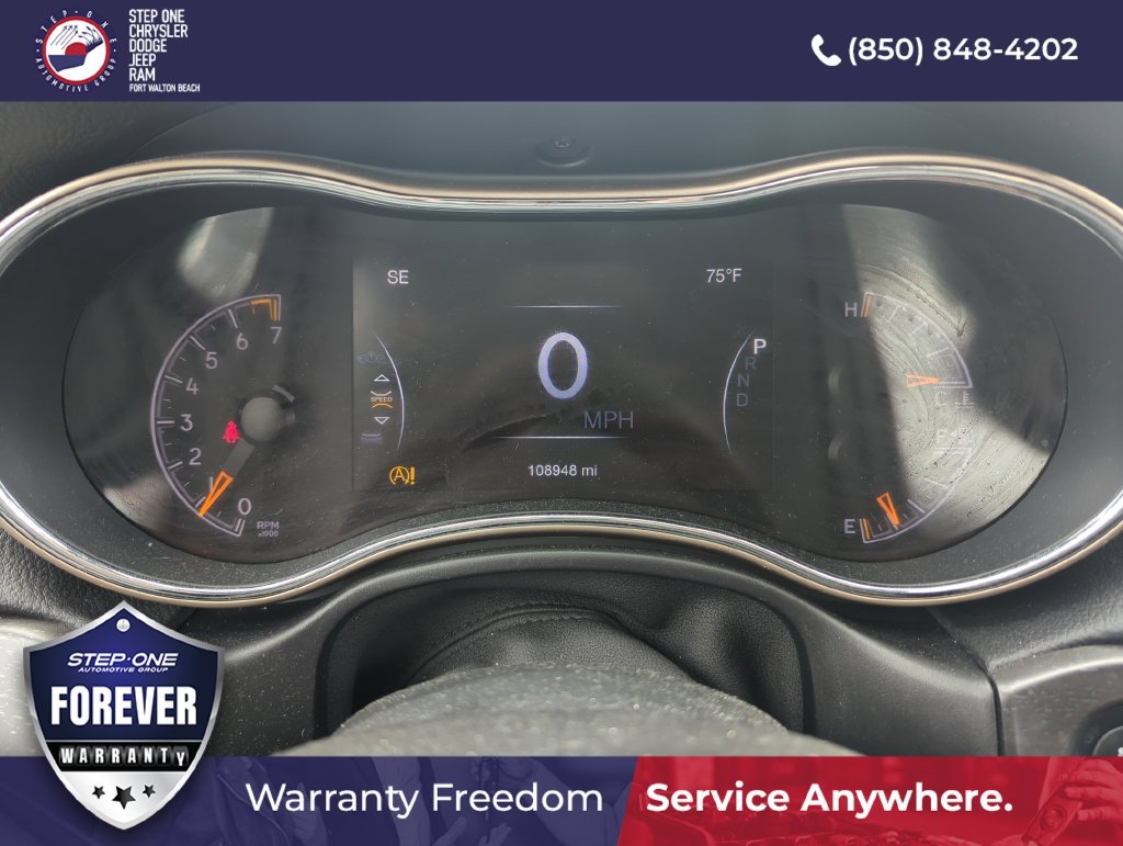 Used 2016 Jeep Grand Cherokee Laredo AWD/4WD image 11